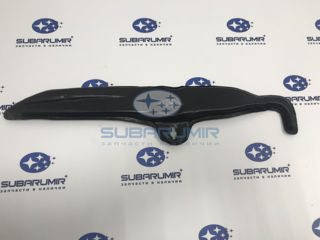 Фото автомобильной запчасти Изолятор крыла G11 (оригинальный номер 90815FE190)