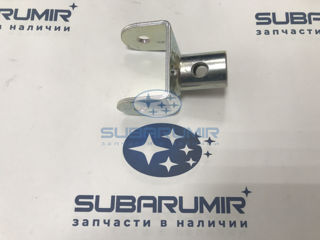 Фото автомобильной запчасти Карданчик кулисы (оригинальный номер 35046FE010)