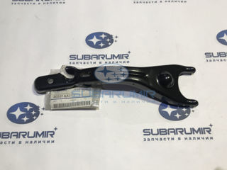 Фото автомобильной запчасти Вилка сцепления (оригинальный номер 30531AA111)