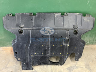 Фото автомобильной запчасти Пыльник двигателя S14.  БУ. (оригинальный номер 56410SJ030)