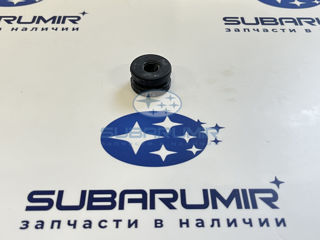 Фото автомобильной запчасти Втулка (оригинальный номер 45668AA000)