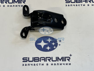 Фото автомобильной запчасти Петля задней левой двери S13, XV нижняя (оригинальный номер 60479FG031)