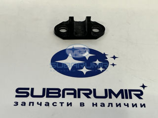 Фото автомобильной запчасти Отбойник двери (оригинальный номер 63112SA000)