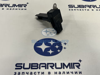 Фото автомобильной запчасти Датчик расхода воздуха. БУ. (оригинальный номер 22680AA380)