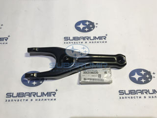 Фото автомобильной запчасти Вилка сцепления (оригинальный номер 30531AA220)