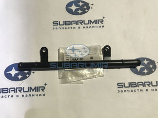 Фото автомобильной запчасти Трубка двигателя масляная центральная 3,6 (оригинальный номер 21328AA160)