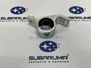 Фото автомобильной запчасти Сайлентблок переднего рычага задний правый. B12. (оригинальный номер ST20201AC100)