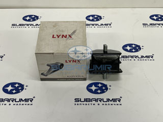 Фото автомобильной запчасти Подушка двигателя 204 S11 (оригинальный номер ME1167)