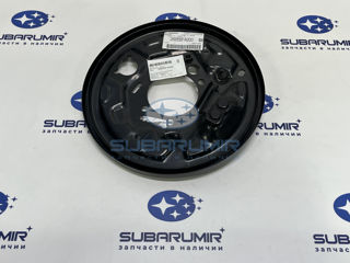 Фото автомобильной запчасти Щит опорный заднего тормоза R S10, S11, G10, G11 барабаны (оригинальный номер 26655FA000)