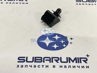 Фото автомобильной запчасти Клипса решетки радиатора B13 (оригинальный номер 91165AG140)