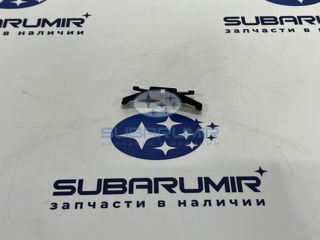 Фото автомобильной запчасти Клипса молдинга лобового стекла G10, S10 (оригинальный номер 91017FA010)