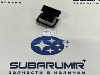 Фото автомобильной запчасти Направляющая заднего стекла S11. (оригинальный номер 61256AE010)